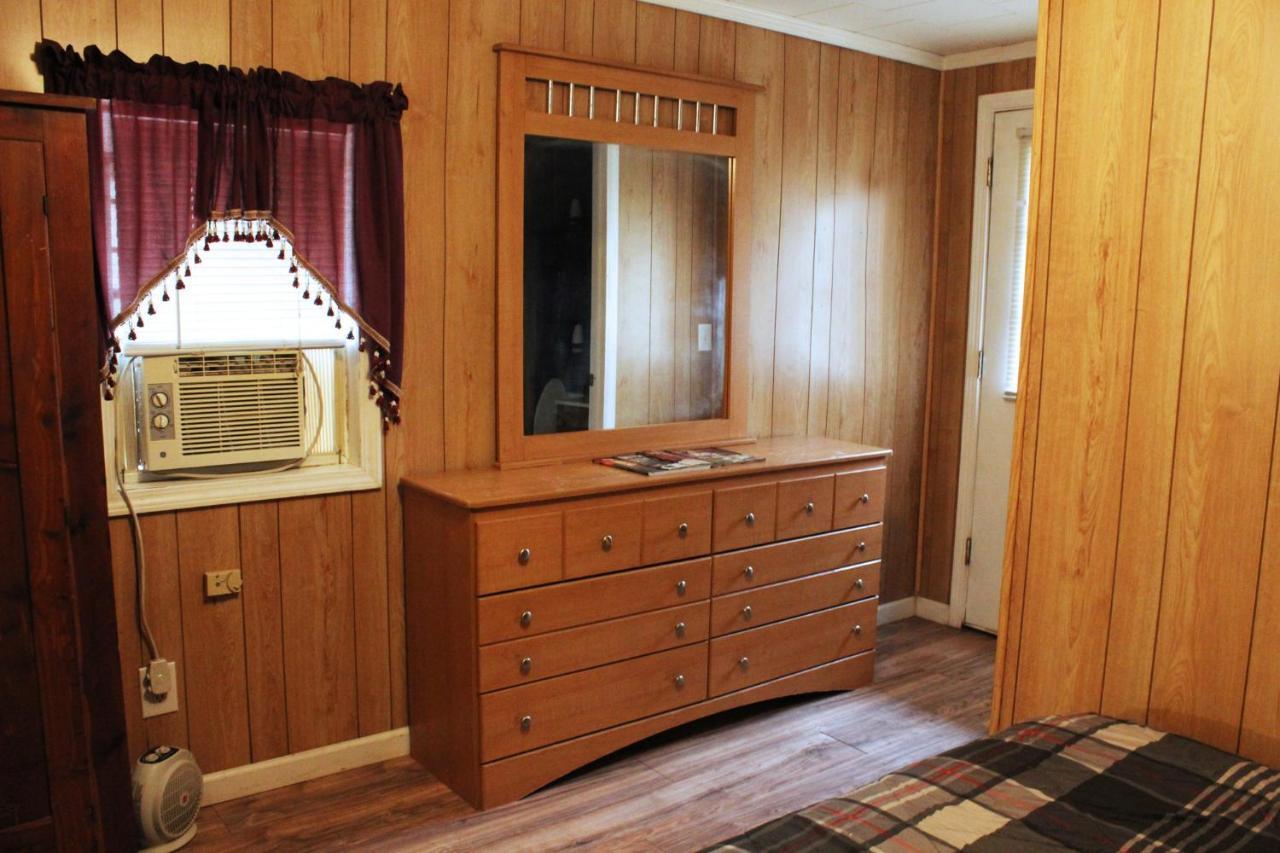 Berry Creek Cabins Bed & Breakfast Isabel Exterior foto