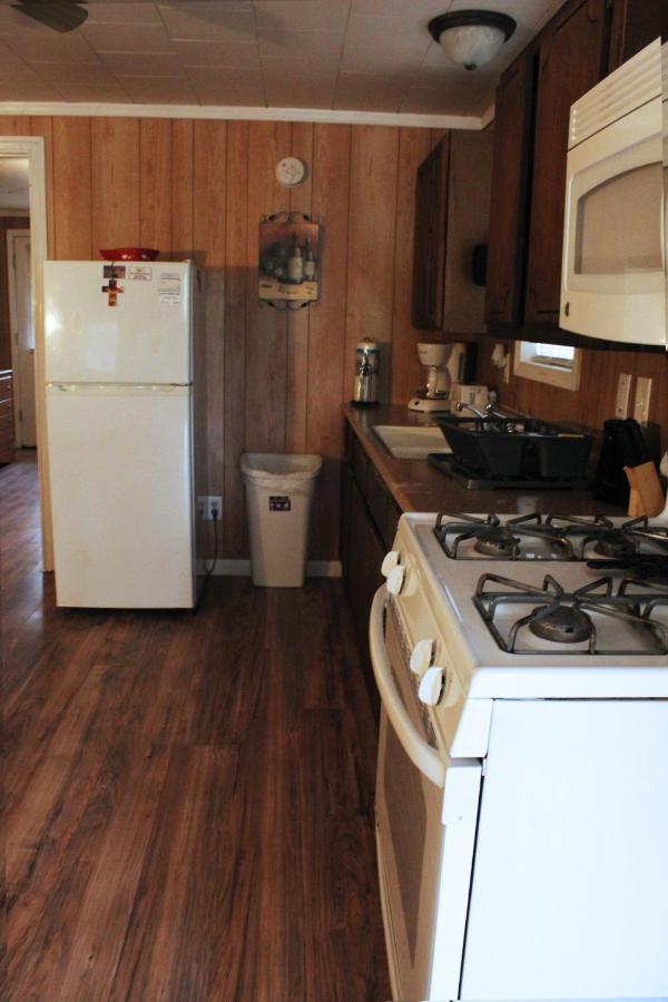 Berry Creek Cabins Bed & Breakfast Isabel Exterior foto