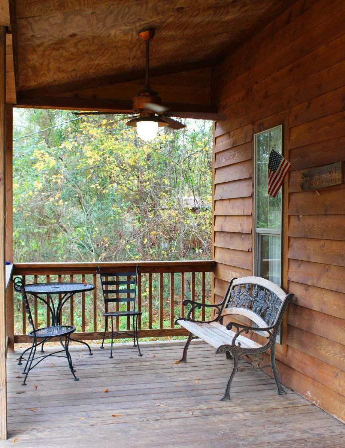 Berry Creek Cabins Bed & Breakfast Isabel Exterior foto